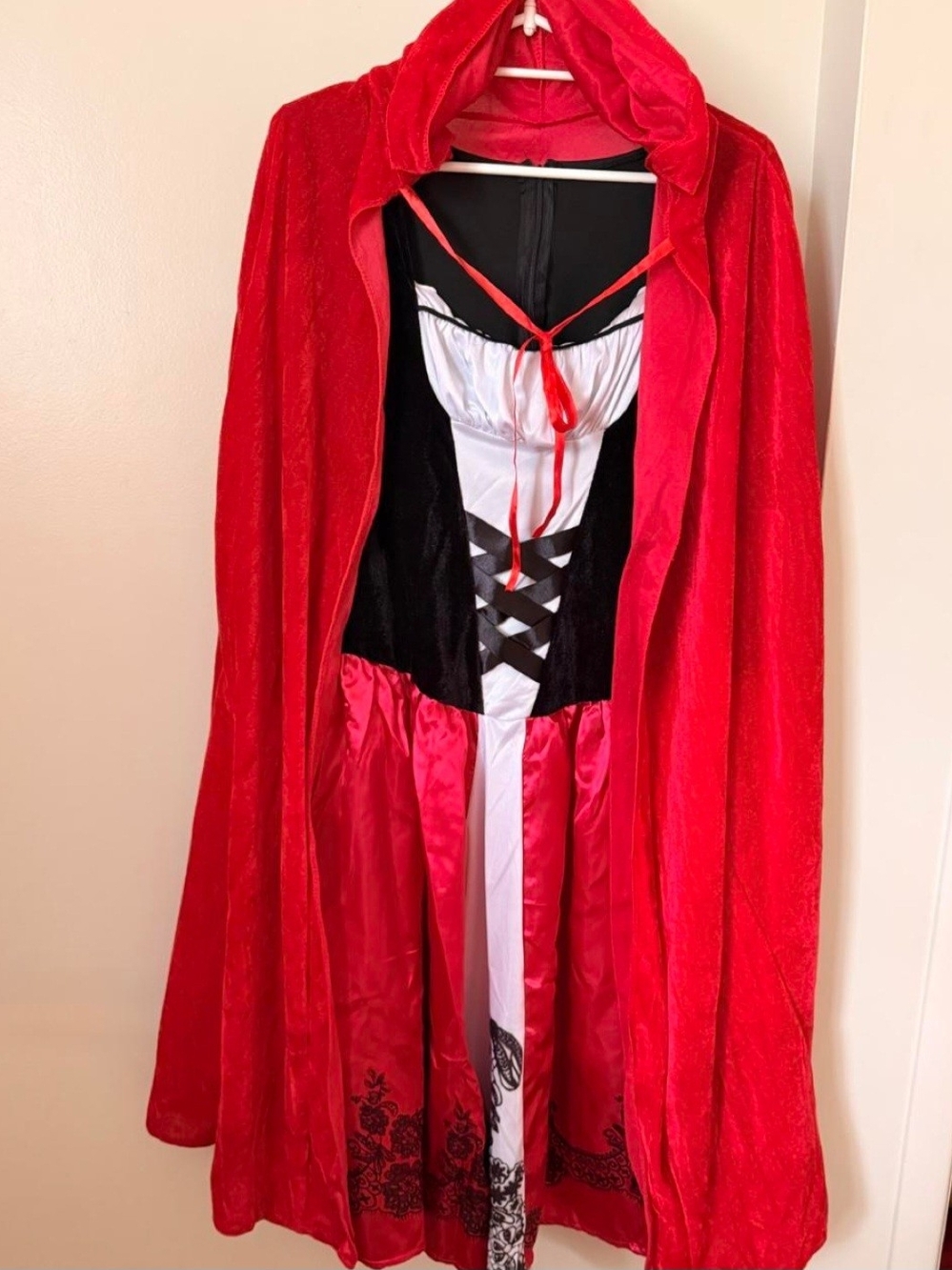 Red Hooded Little Red Riding Costume